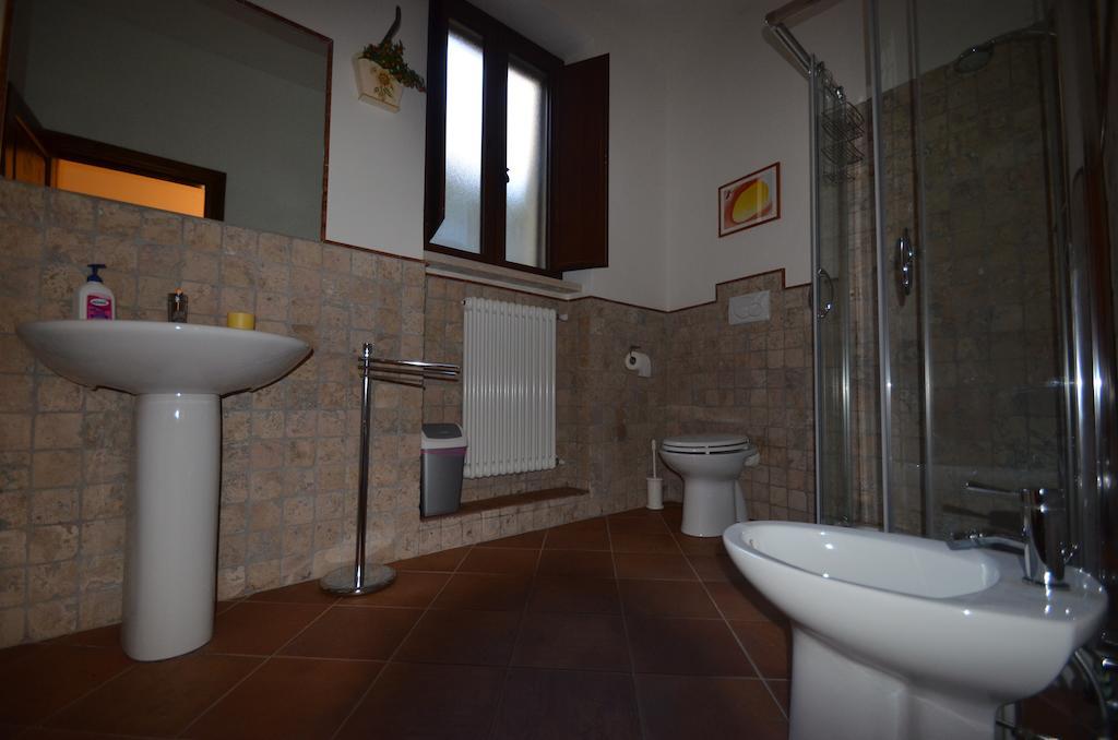 Residence Villa Valsi Santo Stefano Di Sessanio Quarto foto